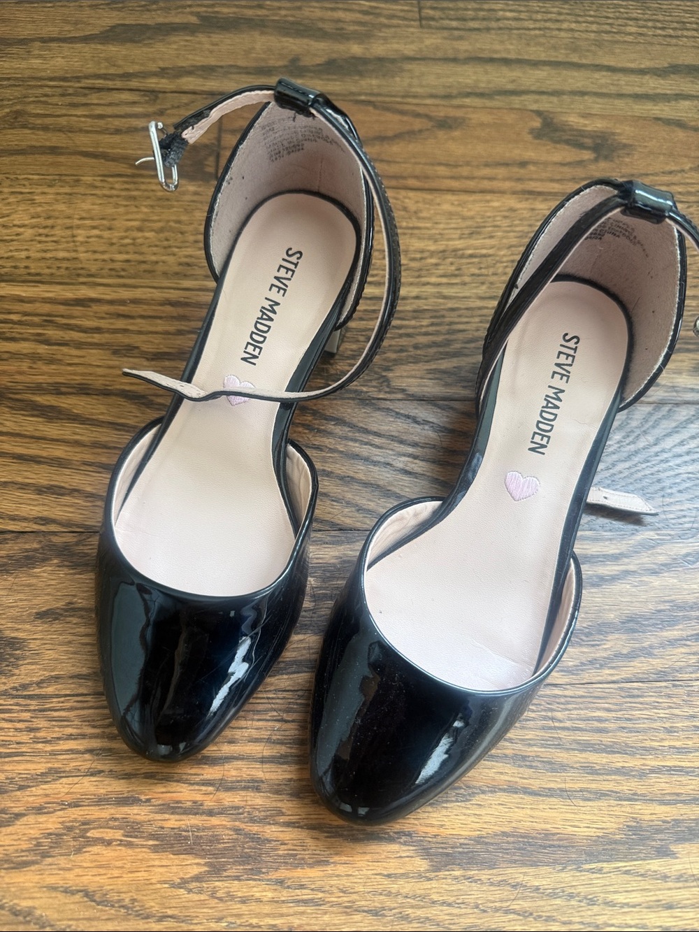 GIRLS SIZE 13 - Steve Madden Black Patent Ankle-Strap Pumps